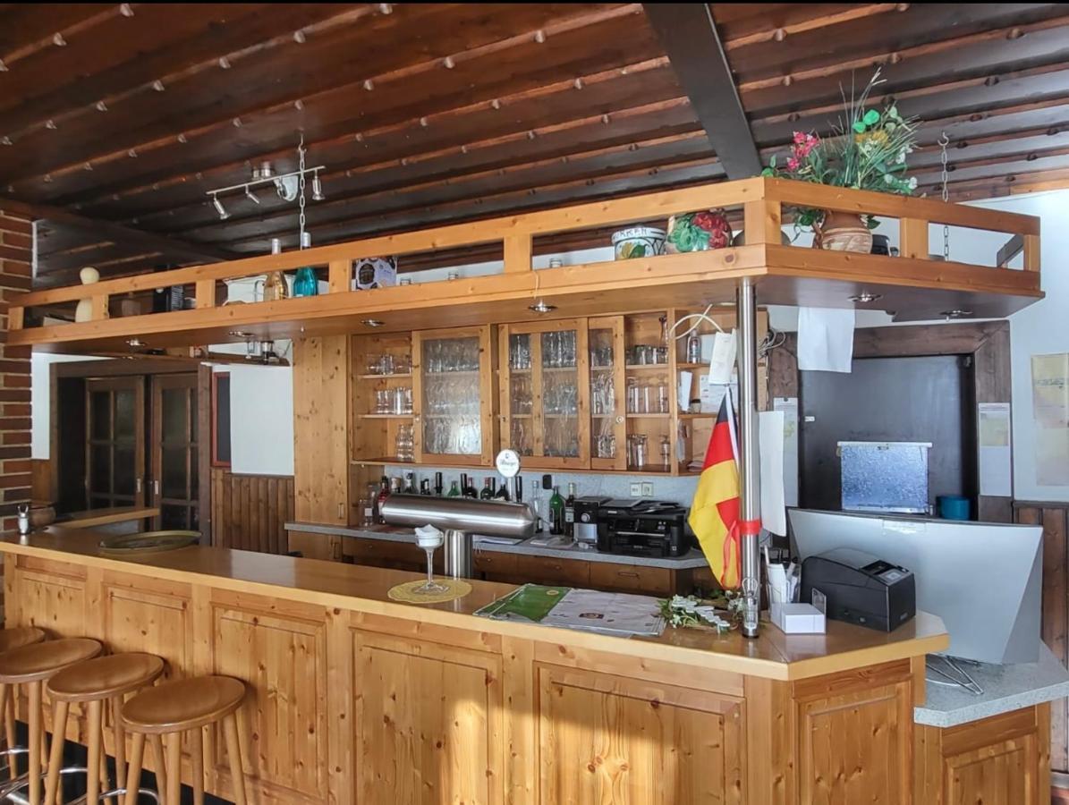 Hotel Zum Ritter Staufenberg  Экстерьер фото